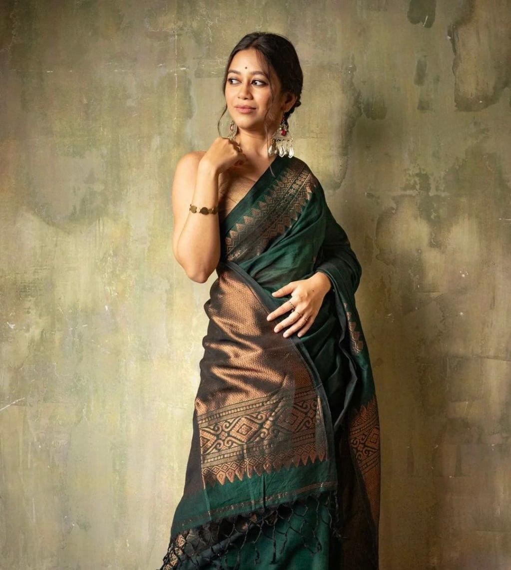 Dark Green And Gold Jacquard Work Soft Lichi Silk Saree