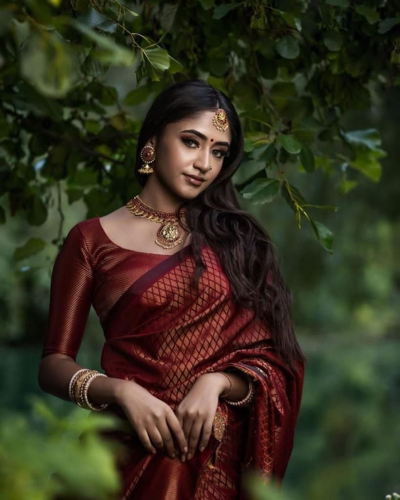 Dark Maroon Soft Lichi Silk Saree with Jacquard Work